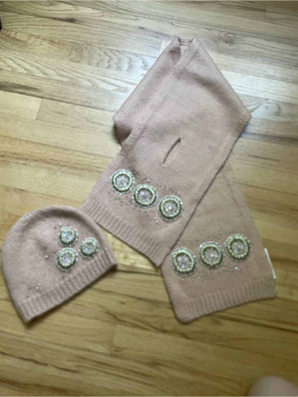 NWT Beaded Peach Scarf and Hat
